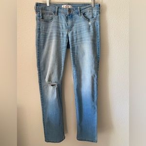 HOLLISTER light wash skinny jeans. Size 11